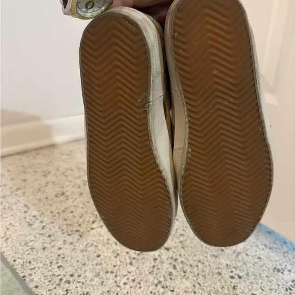 Golden Goose Women's Sneakers - Camo and gold with pink laces - Picture 5 of 7